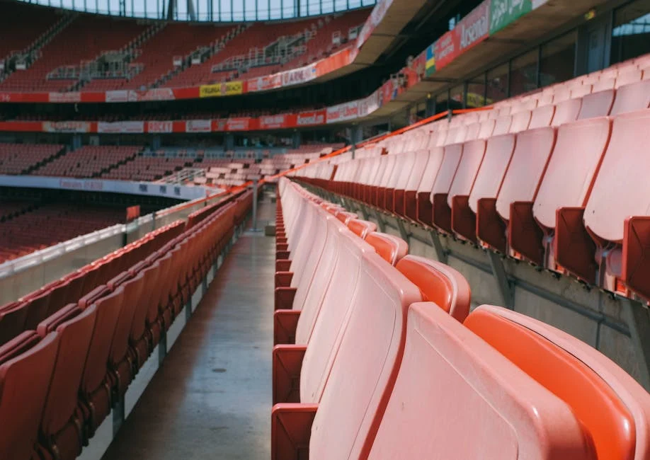 Från läktarsnack till datamodeller: hur matchprognoser i engelsk fotboll utvecklats i en tid av casino och statistik'