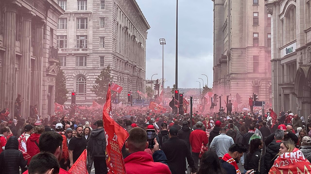Skandinaviska supporterklubbar i Premier League – vilka är störst och vad får du som medlem?'